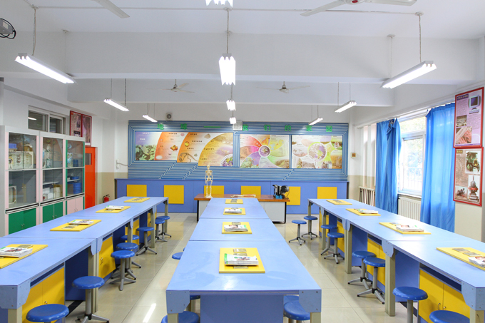 晋元庄分校漂亮整洁的专业教室 (2)